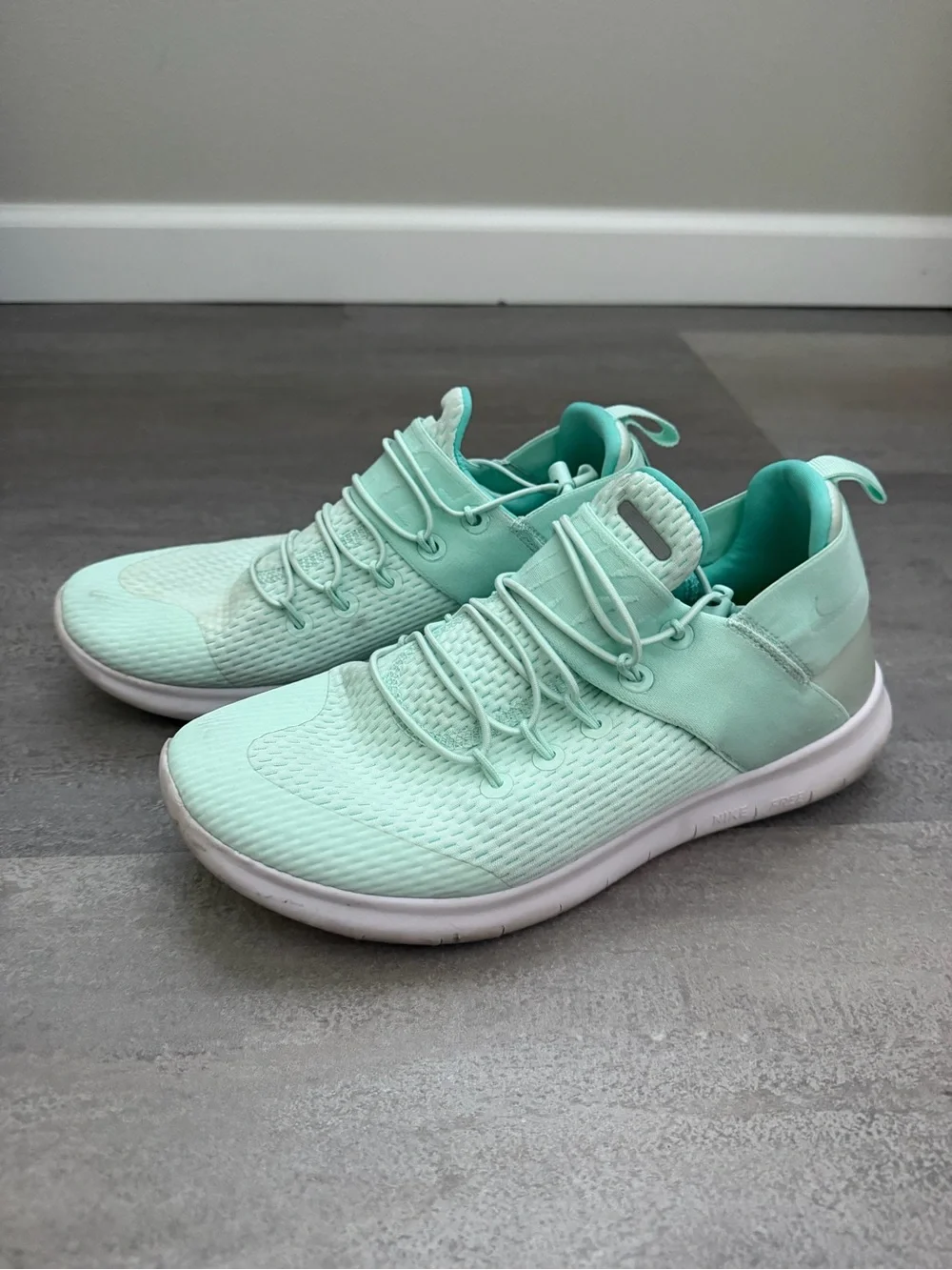 Nike Women's Mint Green Athletic Sneakers
